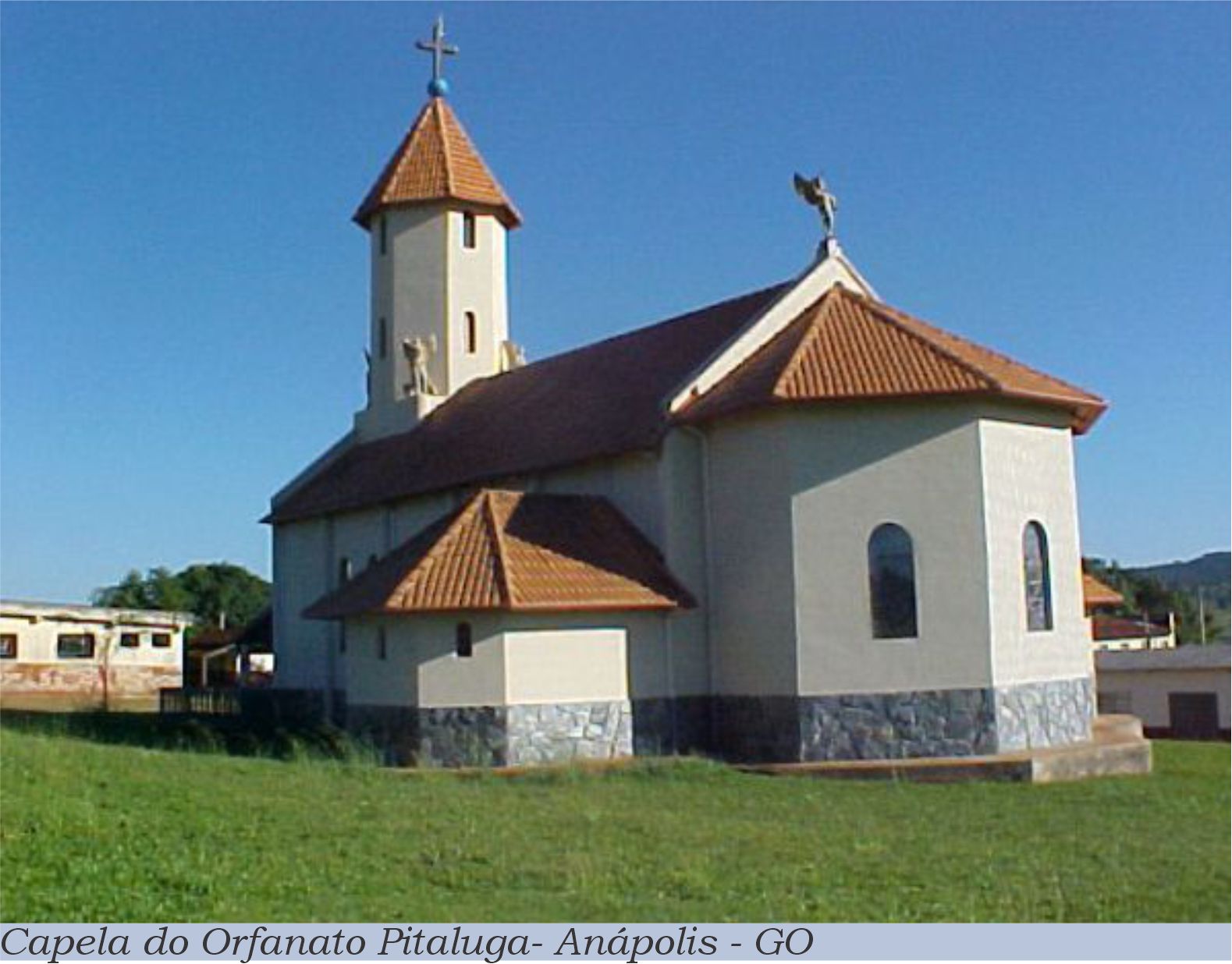 Orfanato Pitaluga2.JPG